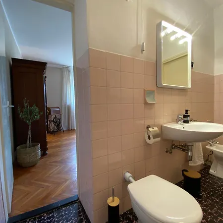 Luna Garden Apartman *