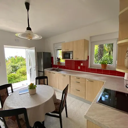 Luna Garden Apartman